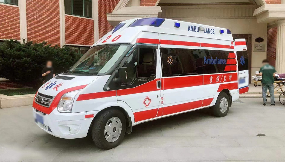 桦甸市重症监护救护车